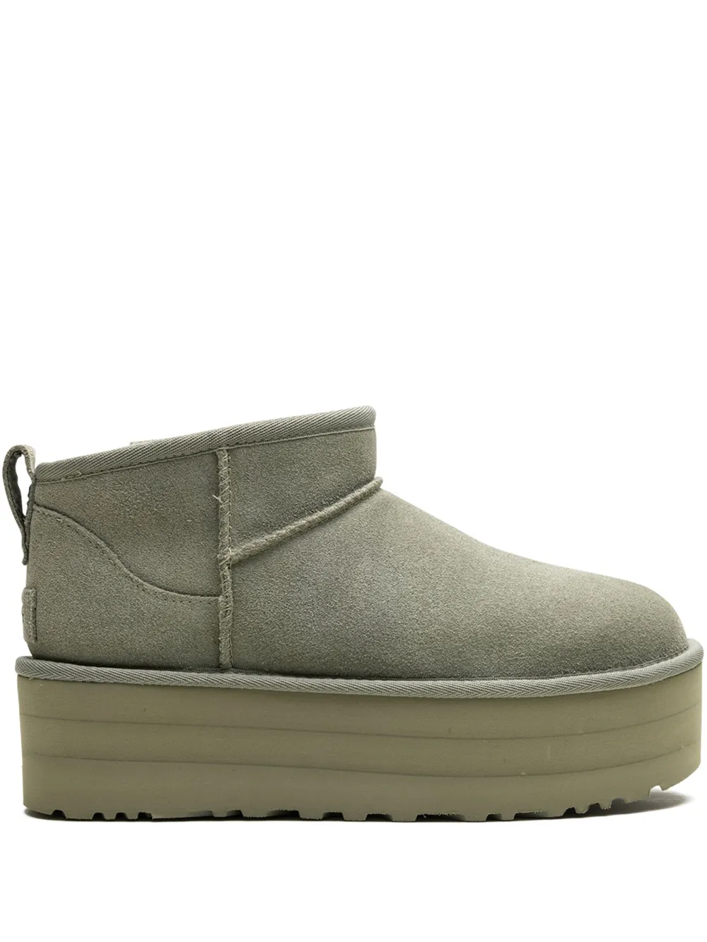UGG